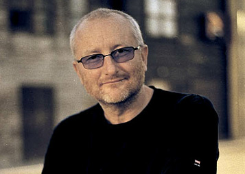 Peter Aalbæk er Herfølge-borger med hud og hår. Foto: Zentropa