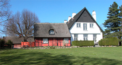Markedet for dyre huse, som her Alexander Kølpins, er presset i øjeblikket. Foto: Jan Fog
