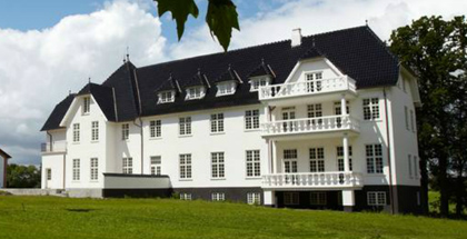 Grøngrøft Slot er faldet 7,5 mio. kr. i pris. Foto: Lilienhoff