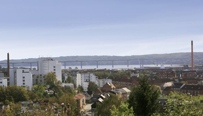 Du kan nyde udsigten til fyrværkeriet fra denne bolig i Vejle. Foto: EDC